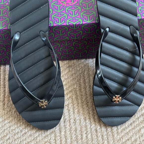 Tory Burch Kira Flip Flop - Picture 9 of 12